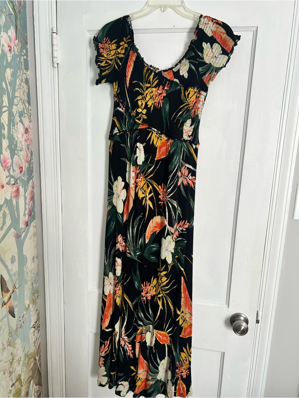 Maxi dress - Patrons of Peace Black Tropical Floral Off-Shoulder Size Large - Picture 3 of 7